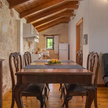 Zakynthos Shipwreck Nearby&easy Parking&barbecue Patio