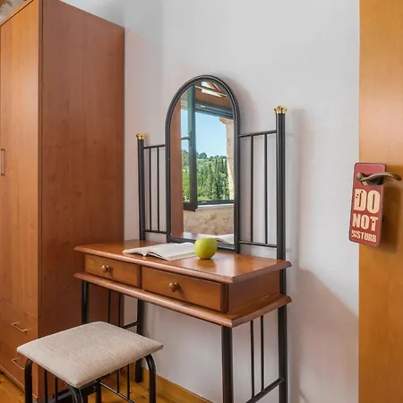 Zakynthos Shipwreck Nearby&easy Parking&barbecue Patio *